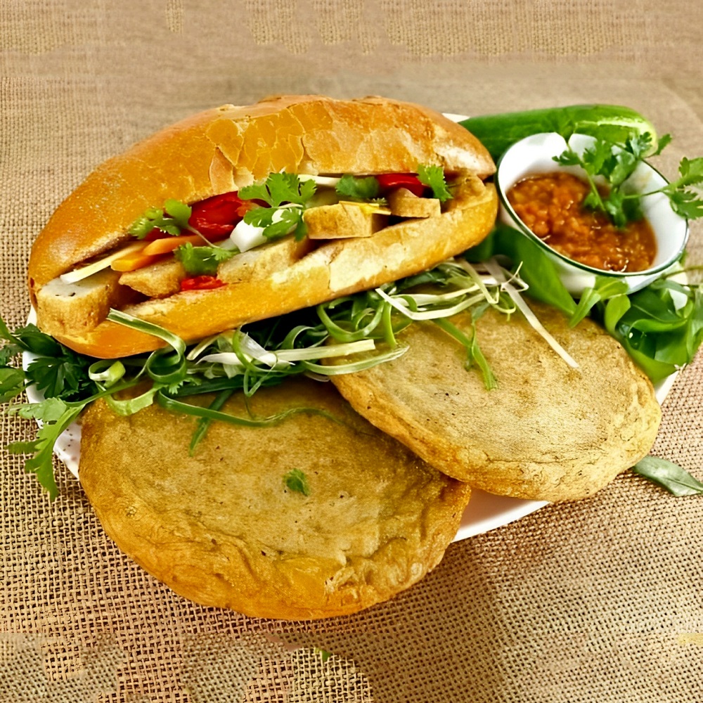 Bánh mì chả cá Nha Trang