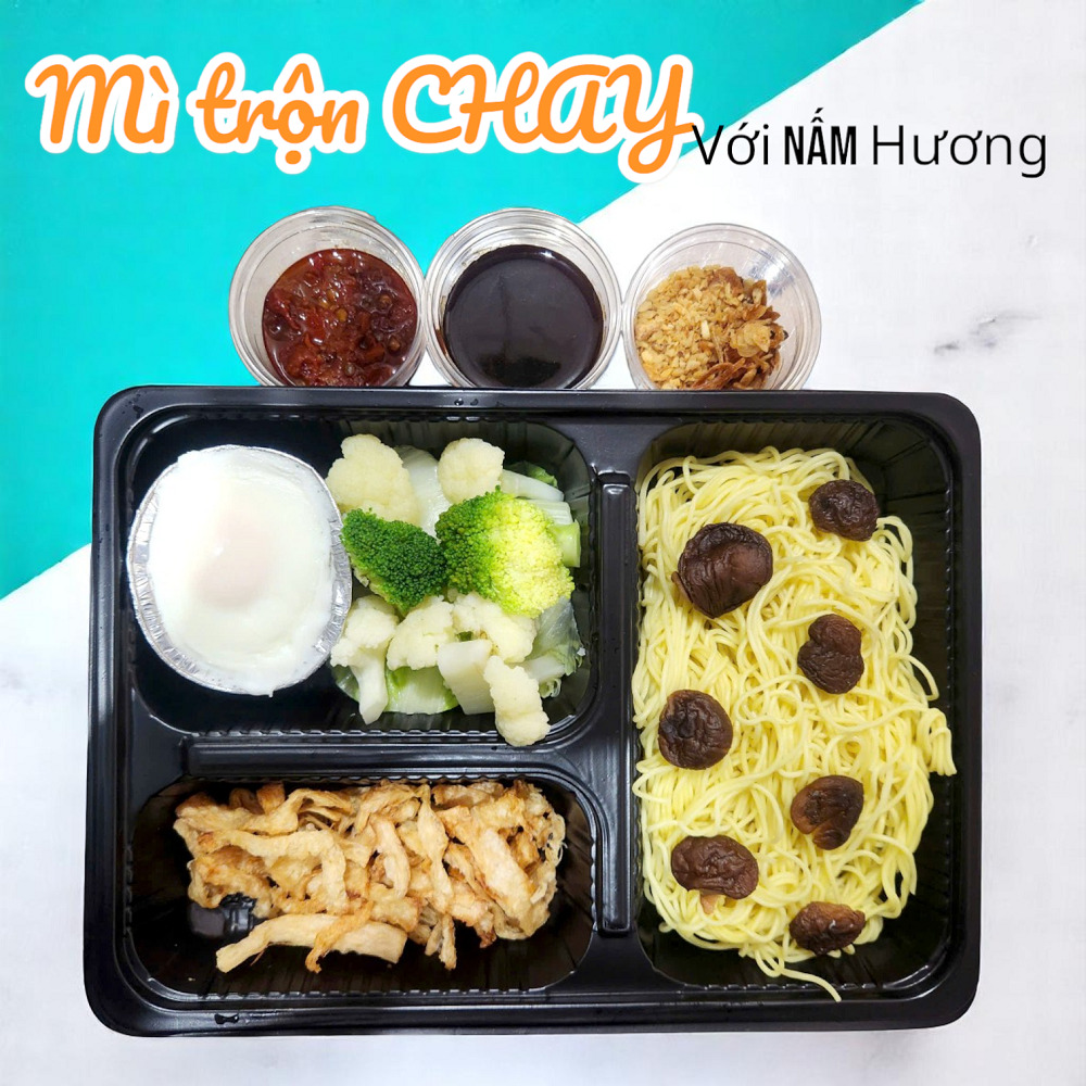 Mì trộn CHAY nấm hương sườn chay trứng rau luộc